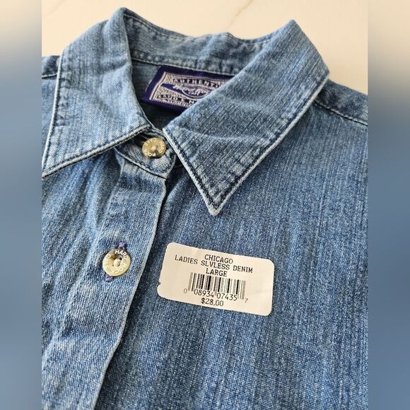 NEW Hard Rock Cafe Sleeveless Denim Shirt Button Front Sz L CHICAGO - Picture 4 of 14